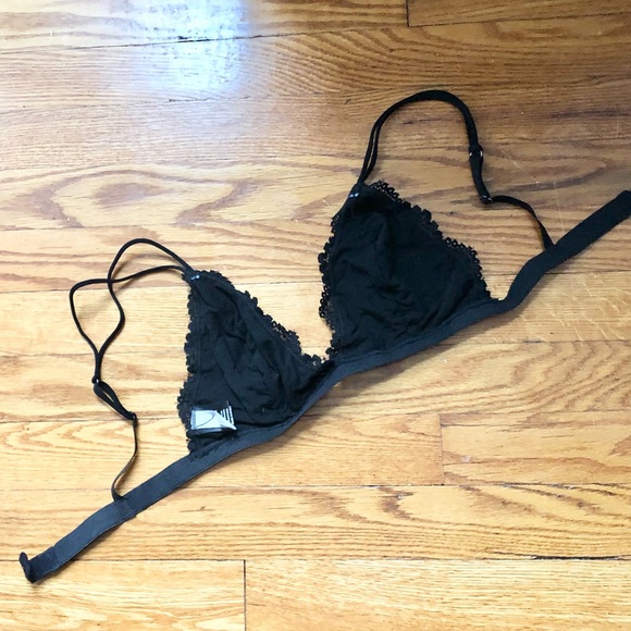 NOLLIE | BLACK LACE UNLINED BRALETTE SMALL - Picture 3 of 3